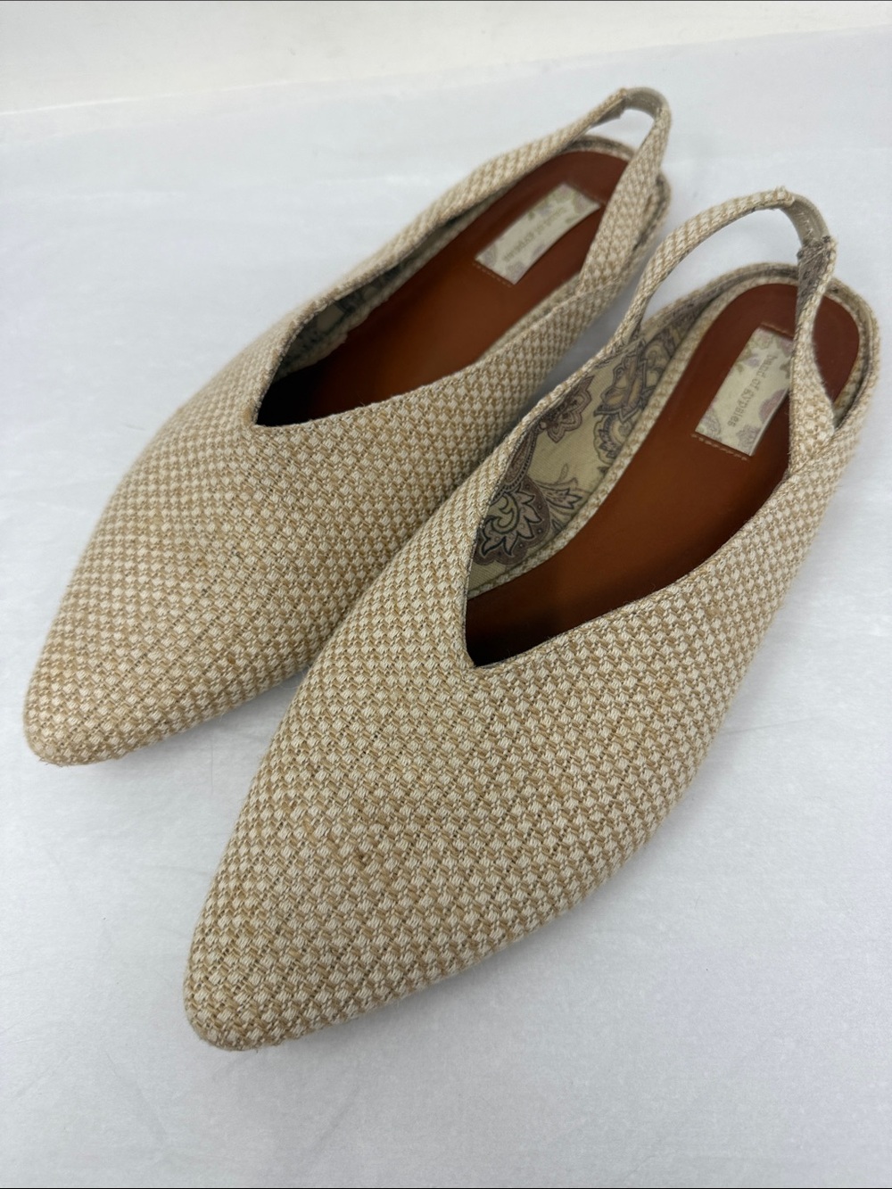 Band of Gypsies Heather Woven Raffia Slingback Pointed Toe Flats Beige size 11